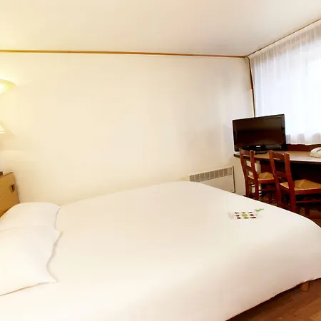 Campanile Grenoble Nord - 3*