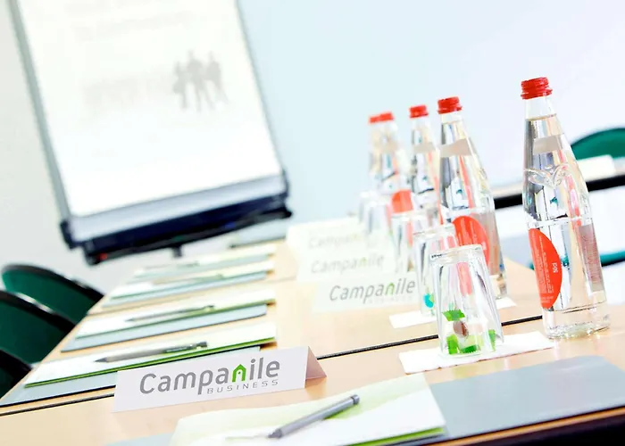 Campanile Grenoble Nord - Отель Муаран