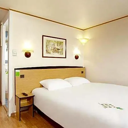 Campanile Grenoble Nord - Hotel Moirans